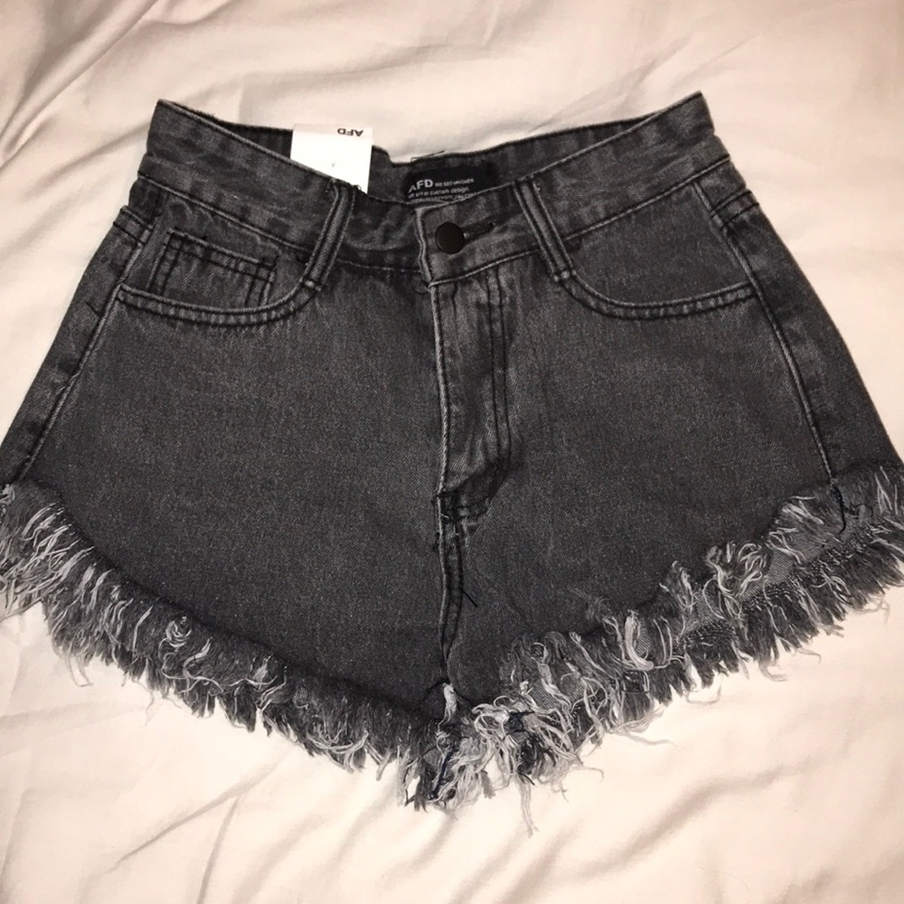 black cut off shorts